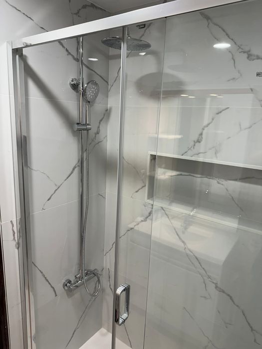 Ladrilhador e  remodelação em geral