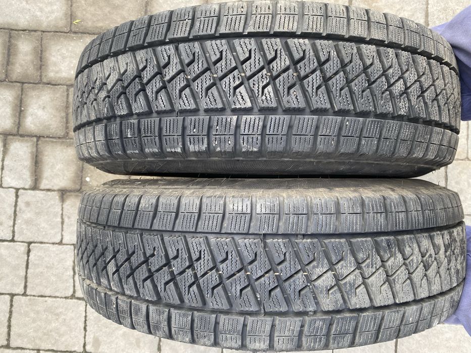 Продам зимову резину 195/70R15C 2000тис шт