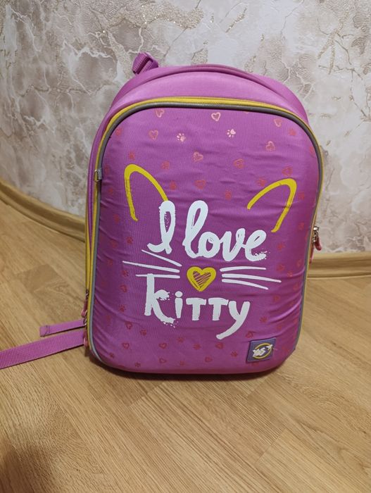 Рюкзак для дівчинки