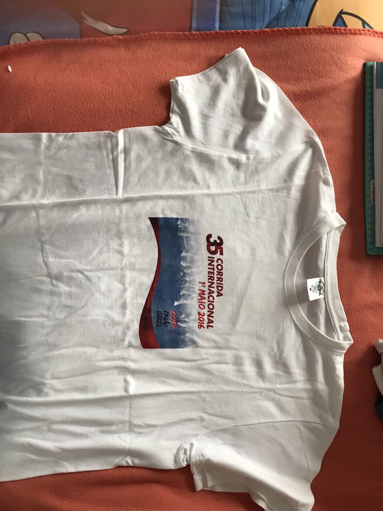 T-shirt 1€ aproveitem para evitar mudanças pesadas