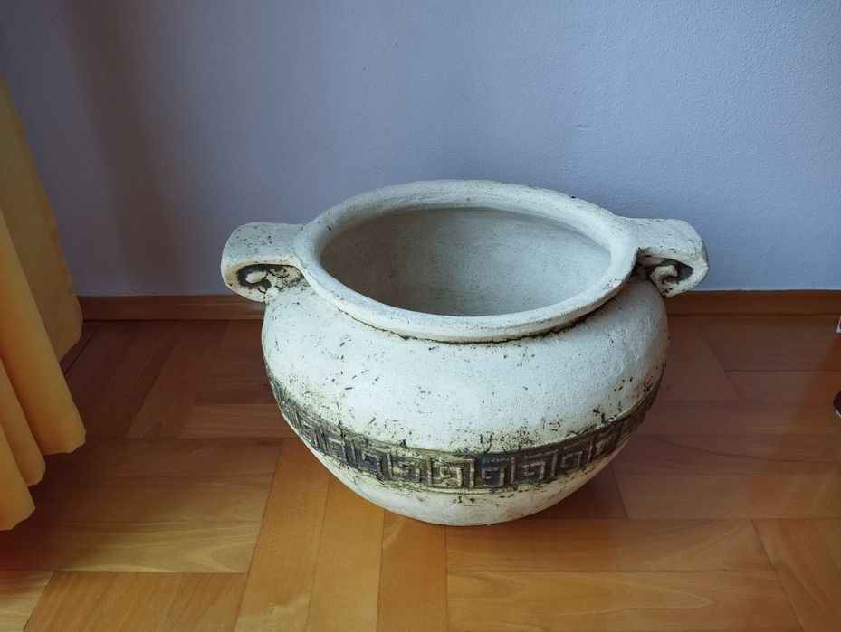 Duże donice osłonki ceramiczne
