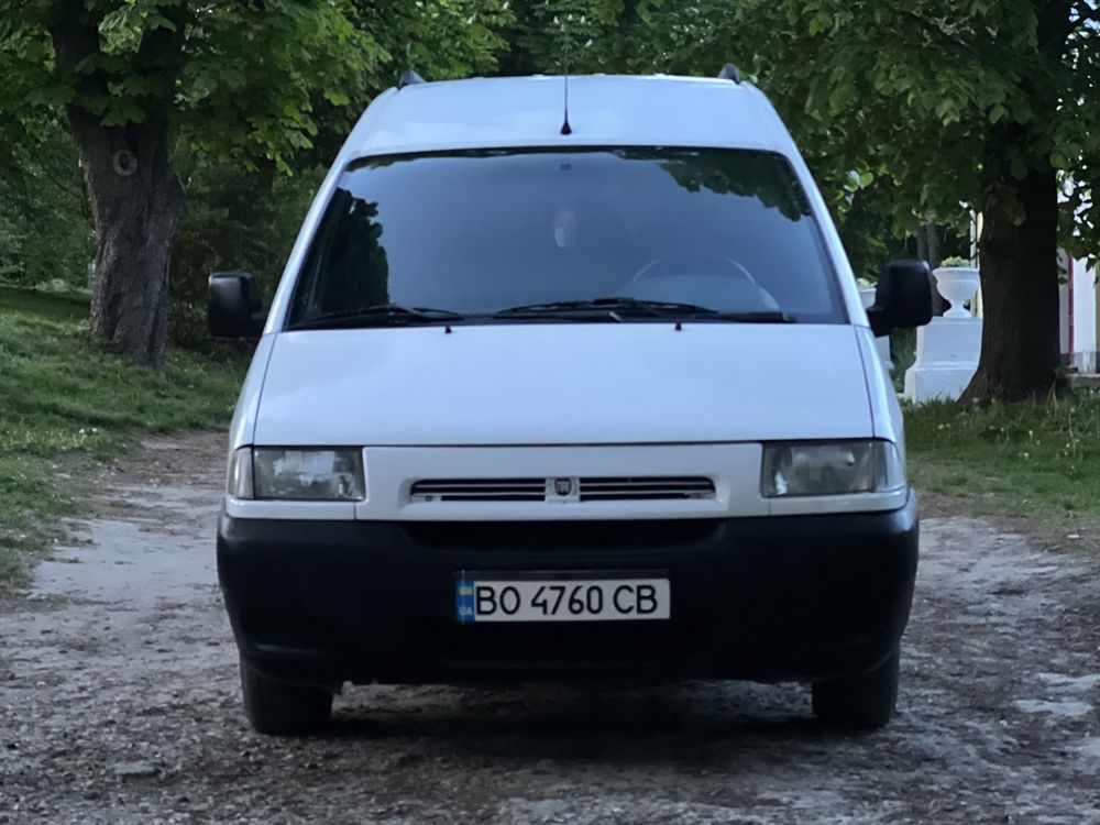 Fiat Scudo 1.9 дизель, 8 місць