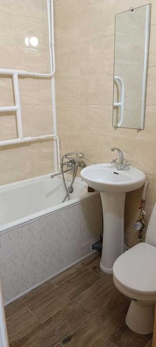 Здам 2к.кв. з техн. і меблями Центр Україна