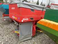 Kuhn AXERA M  Siewnik Kuhn AXERA