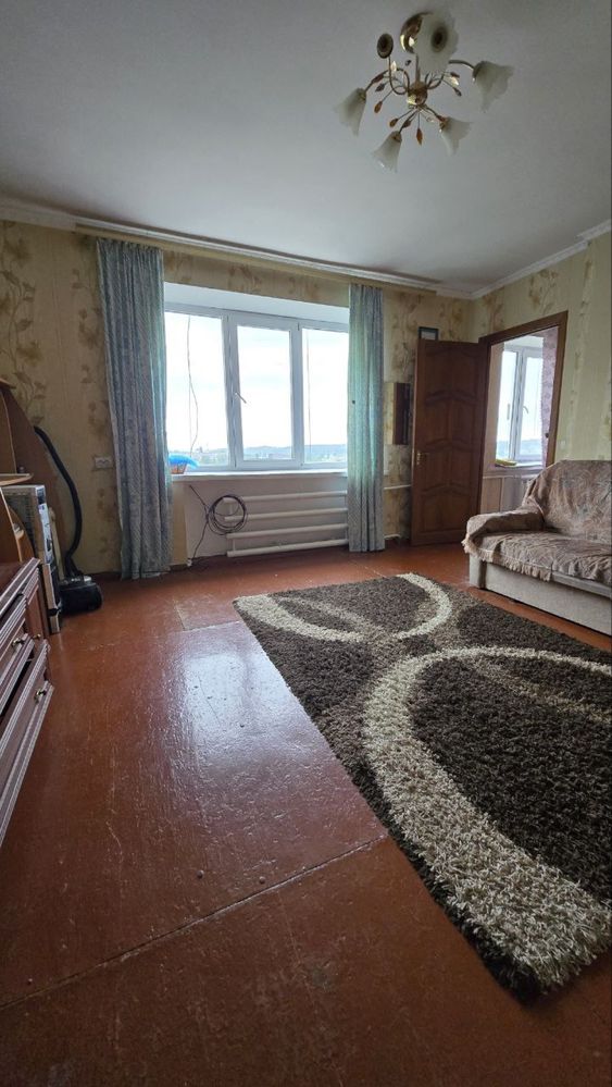Продаж двух кімнат у гуртожитку