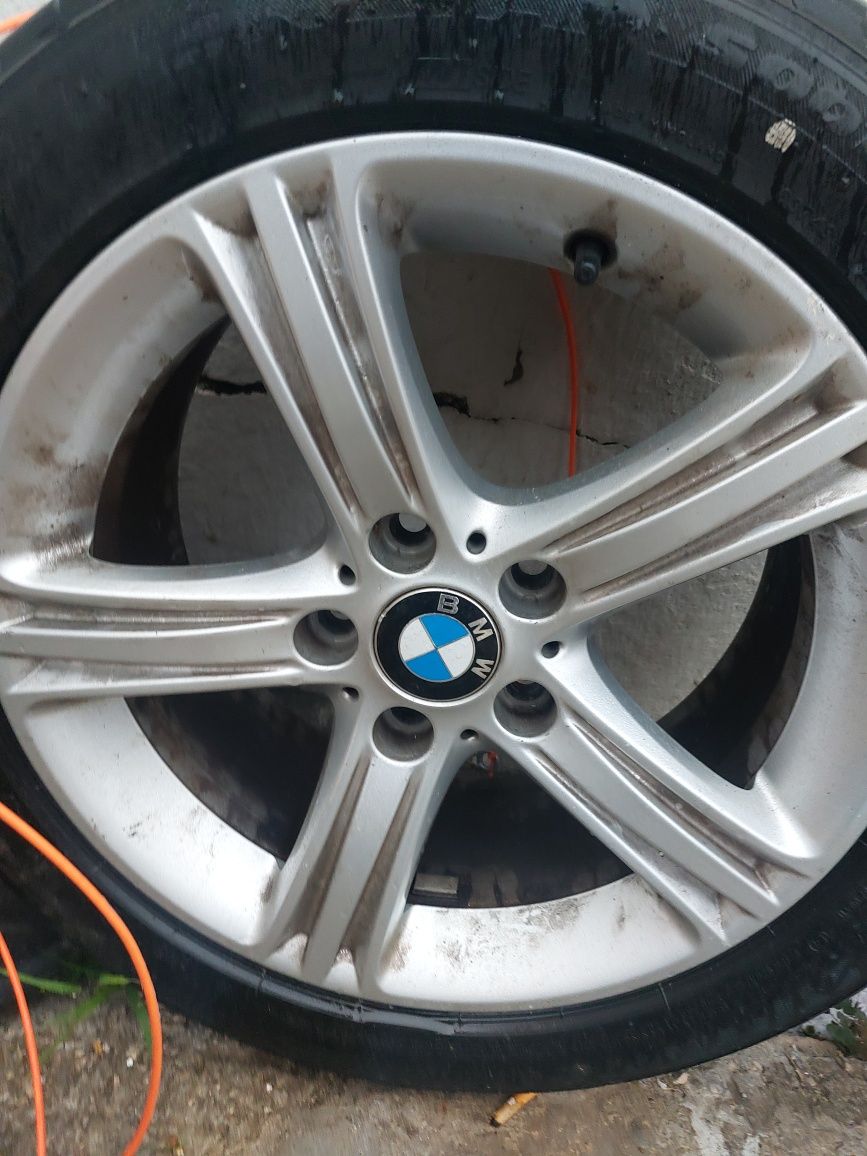 Jante original bmw 17 com pneu novo