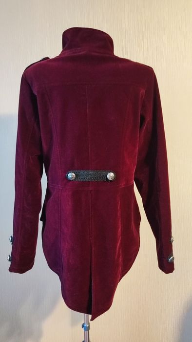 Бархатный сюртук от dark star by jordash