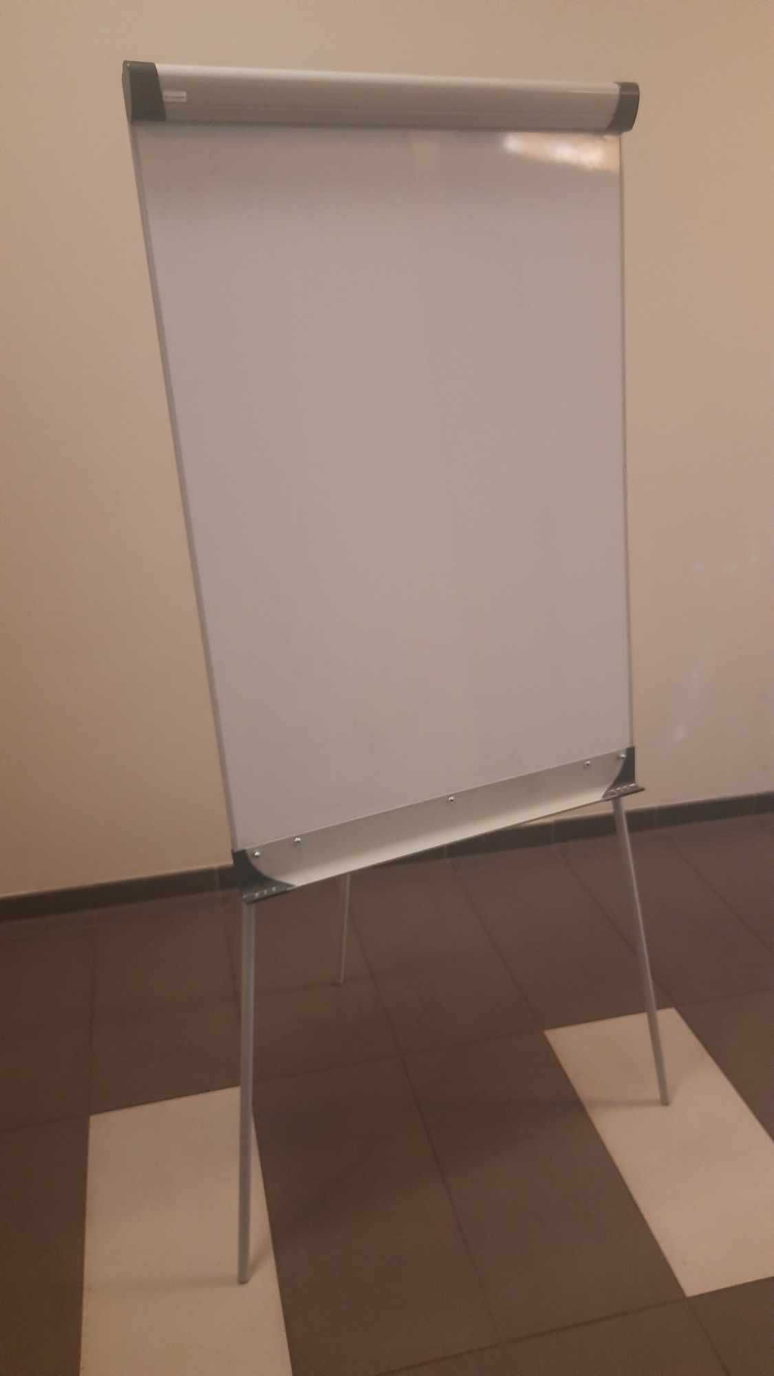 Flipchart tablica magnetyczna zmywalna