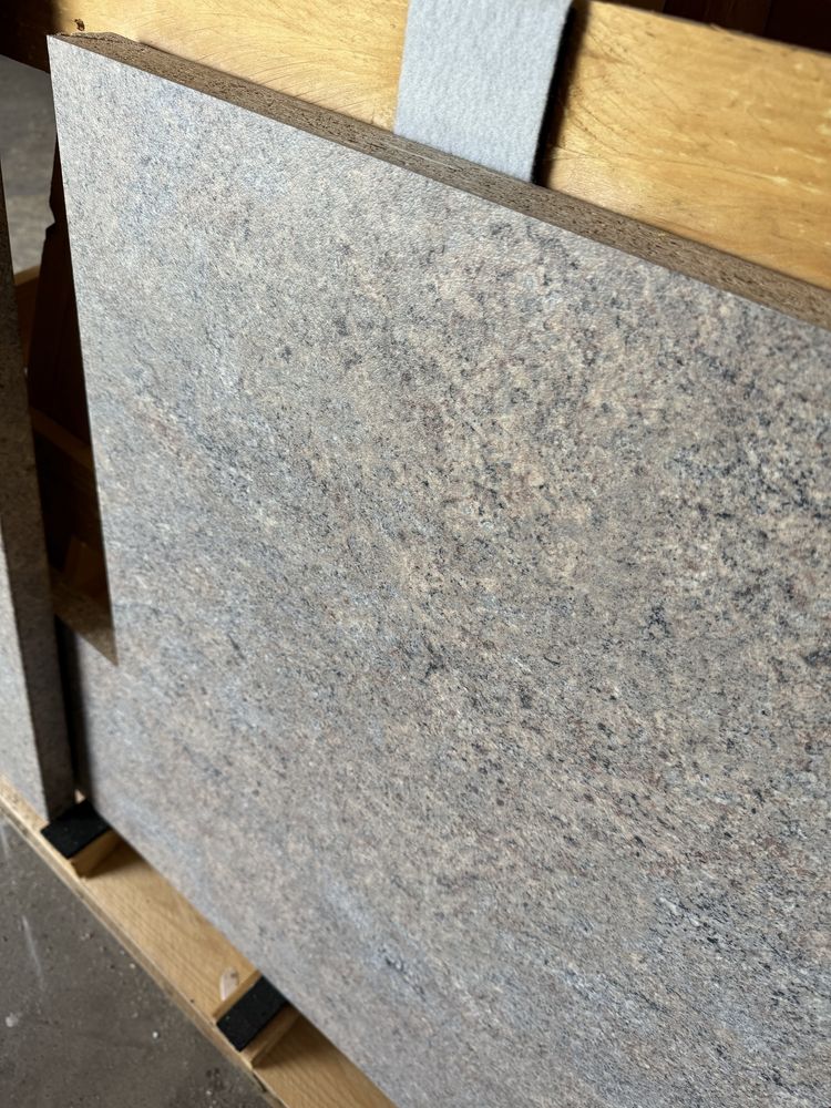 Blat EGGER F371 ST82 galizia szarobeżowa 4 cm rozne formaty