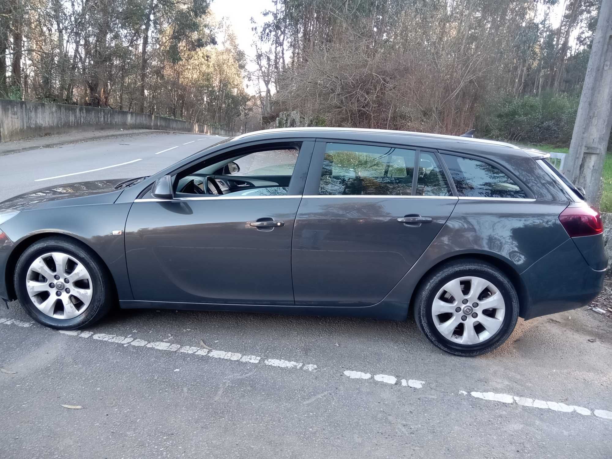 Opel Insígnia 2.0cdti 140cv - Nacional