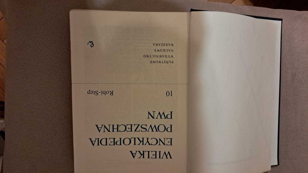 Wielka Encyklopedia PWN  z lat 1960 - 1969.