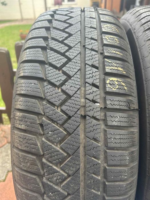 Continental Opony zimowe 205/60/16
