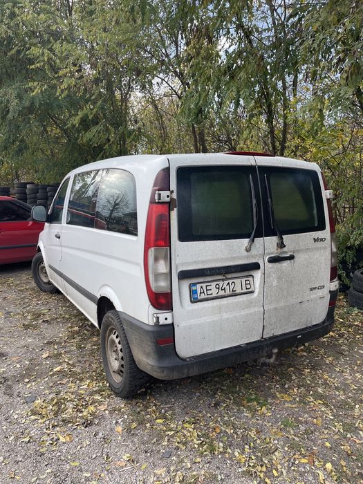 Vito 639 з неробочим двигуном