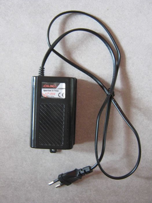 Аквариумный компрессор Xilong AP-004