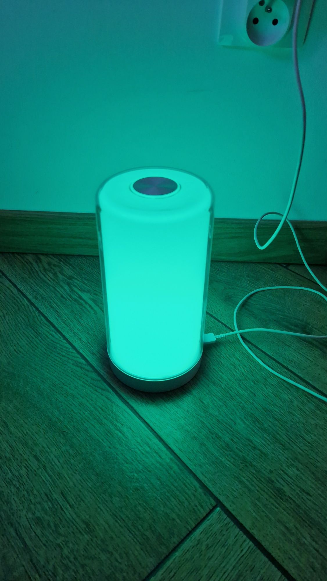 Dotykowa lampka led