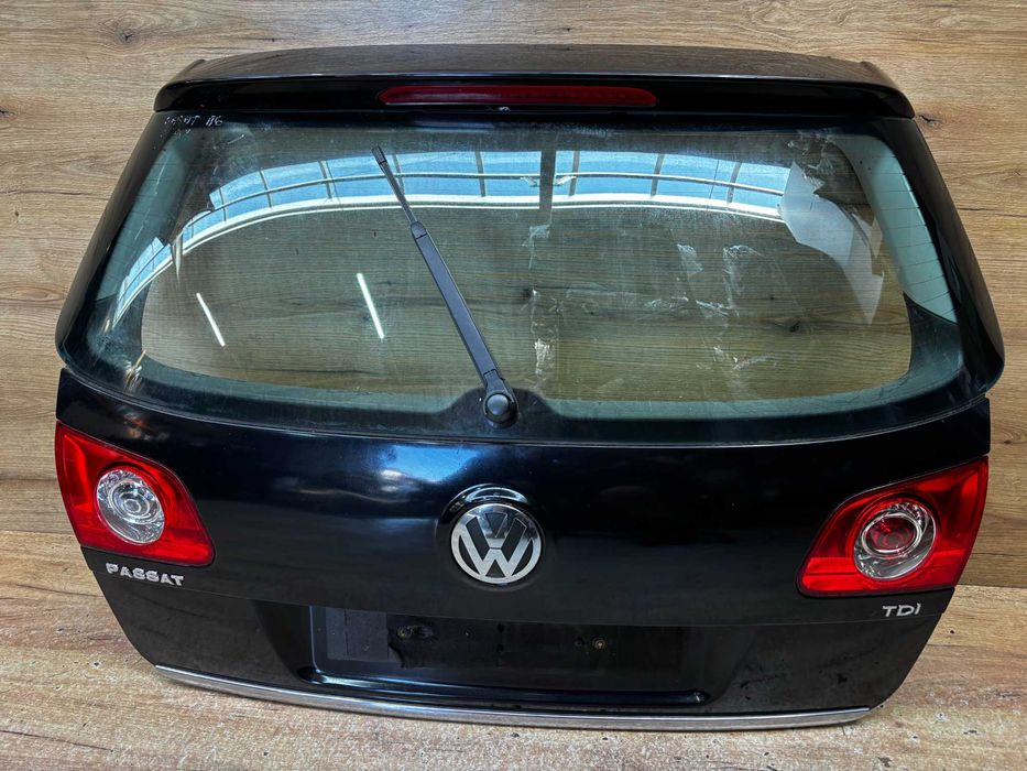 Klapa bagażnika Volkswagen Passat B6 kombi kolor lc9x