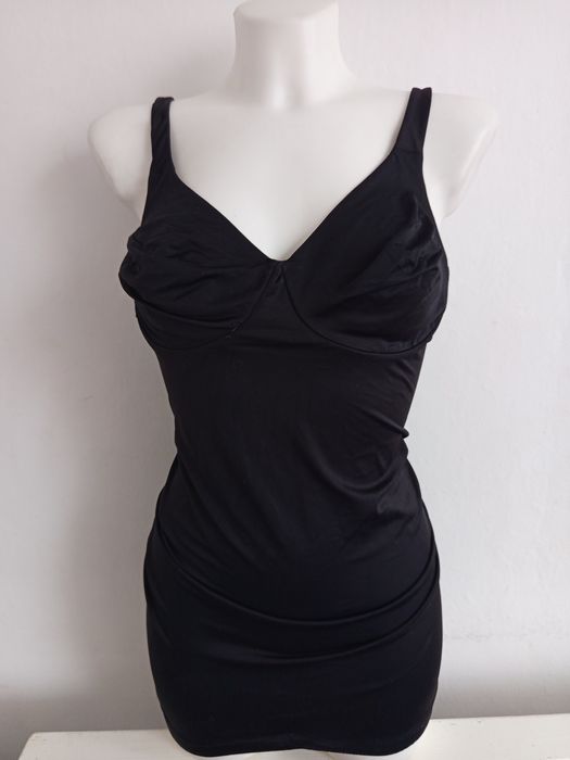 Wyszczuplająca sukienka Triumph 80B r.M