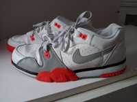 Nike cross trainer