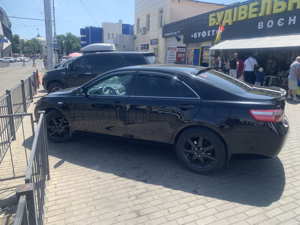 Продам Toyota Camry 40