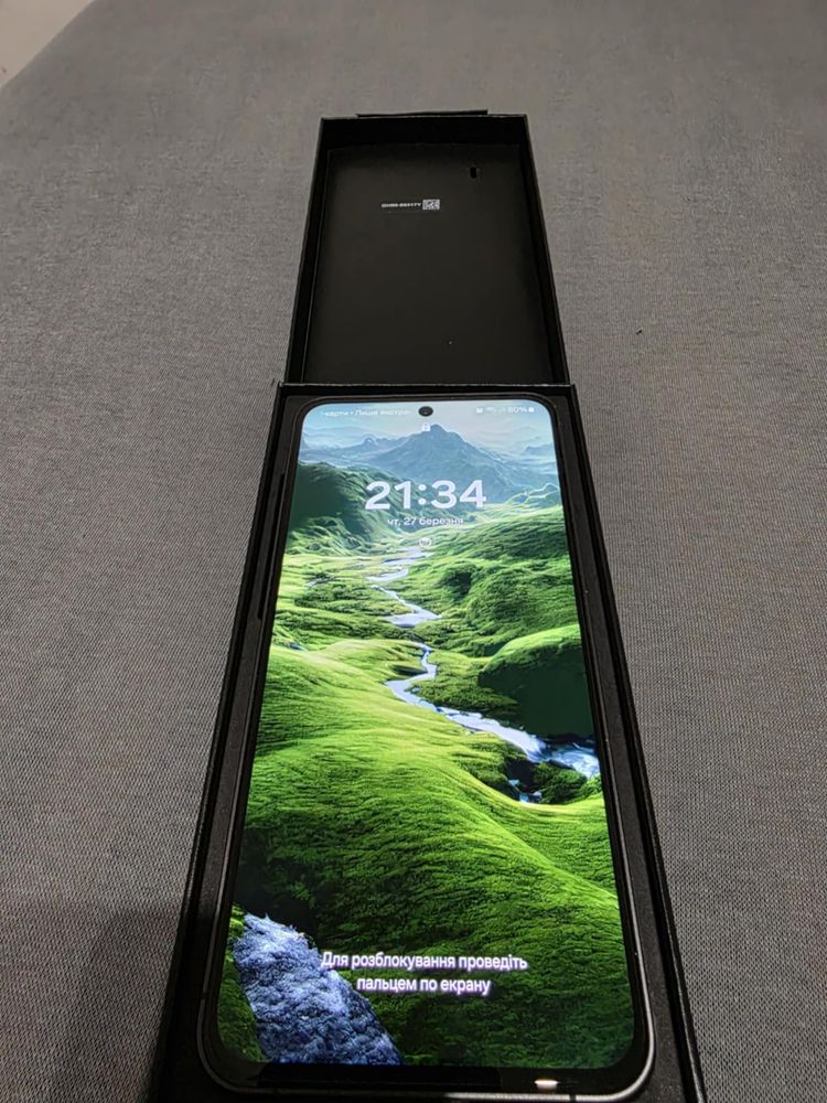 Samsung s24 FE w bardzo dobrym stanie