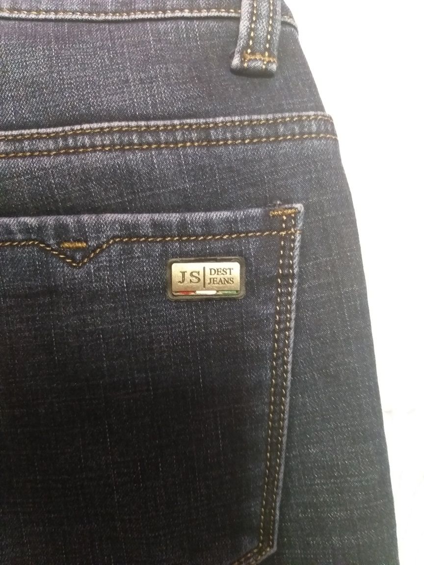 Новые зимние мужские  джинсы на флисе. Размер 31.