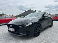 Mazda 3 2.0 186KM Mildhybrid Automat Navi Full LED
