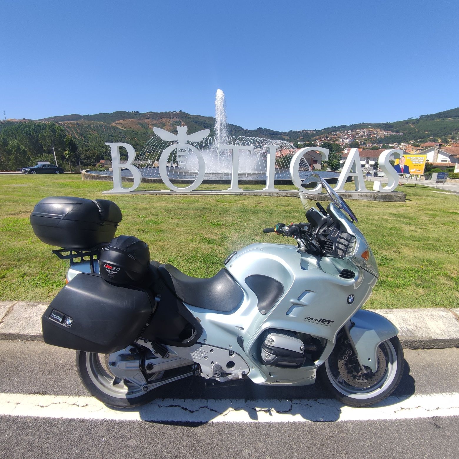 RT1100 BMW vende se