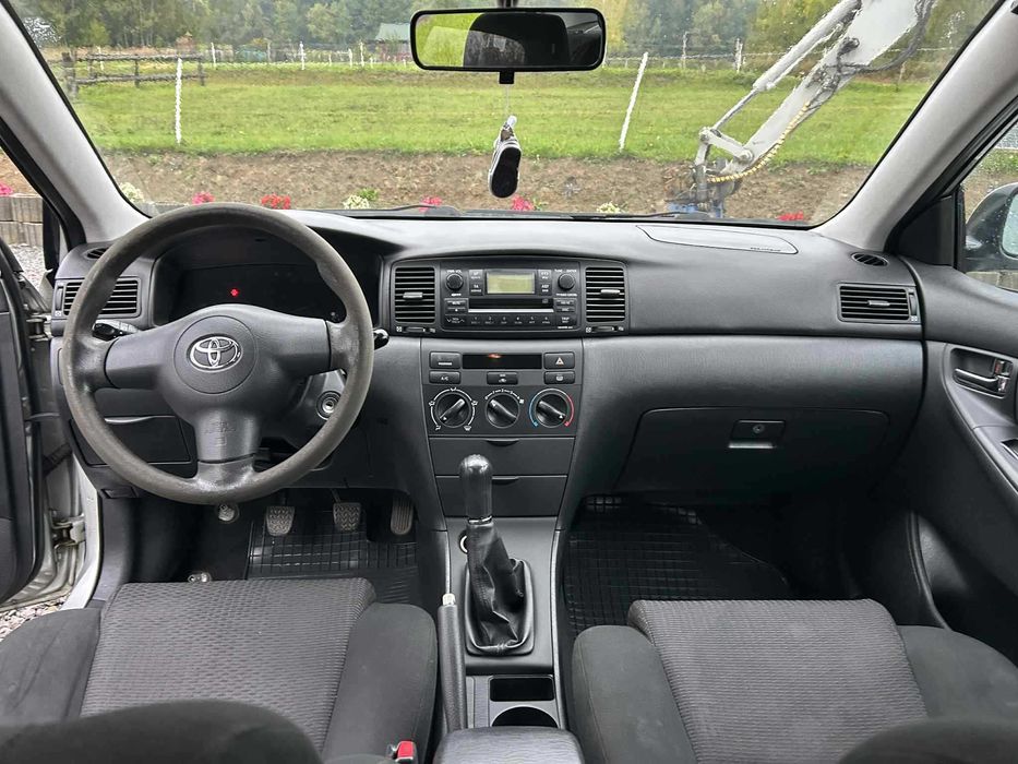 Toyota Corolla 1.4 benzyna