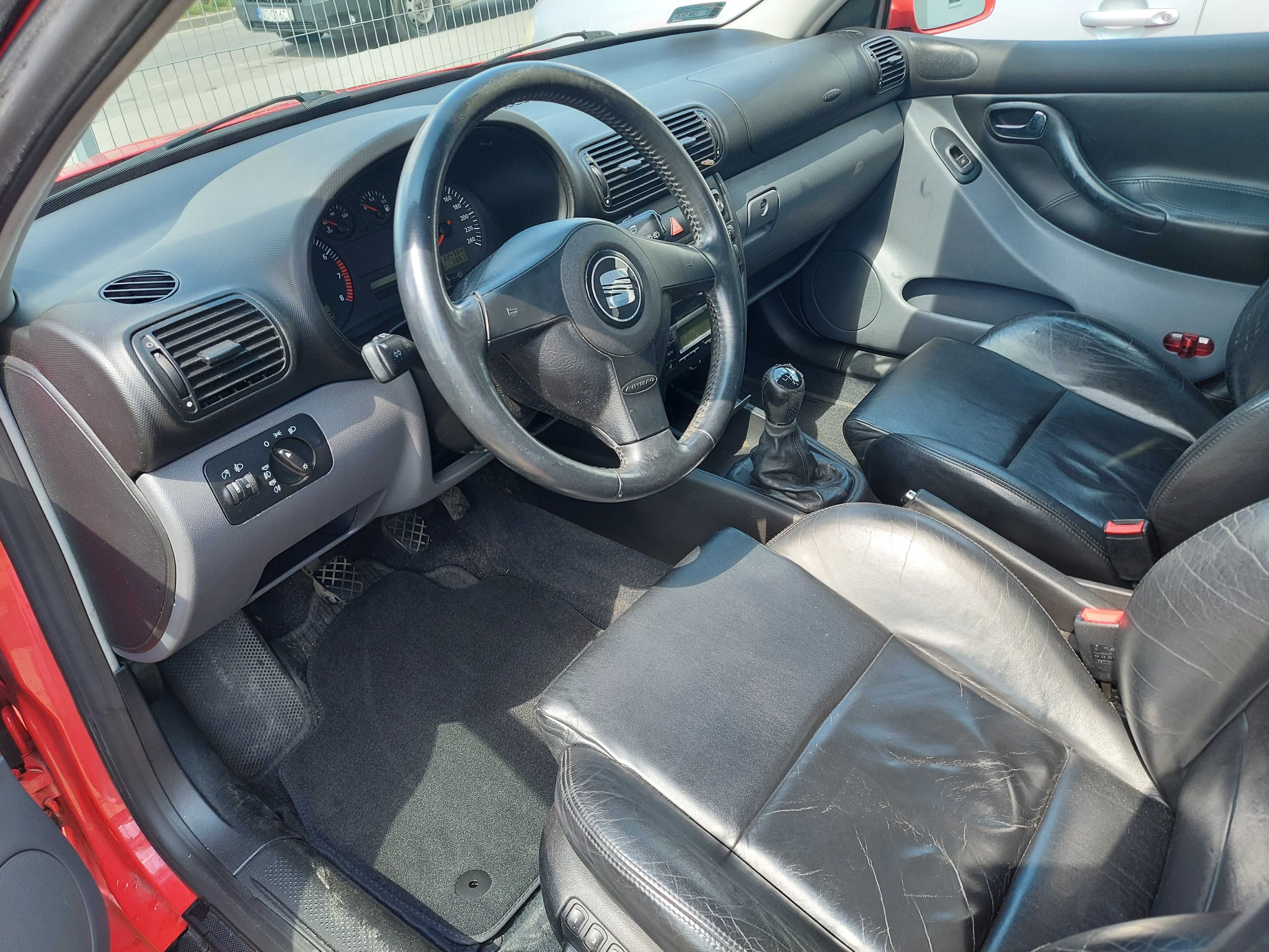 Seat Leon 1 wersja Signo 1.6 mpi/102 km