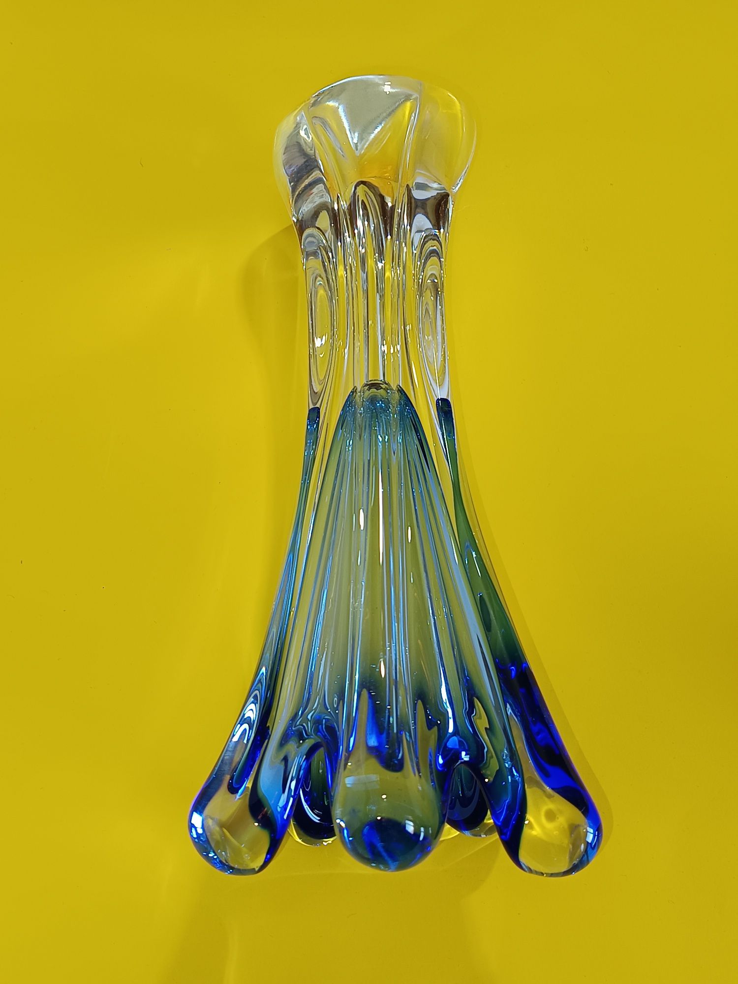 Jarra azul vidro