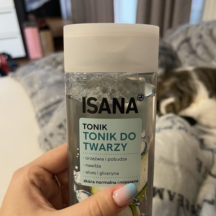 tonik do twarzy isana
