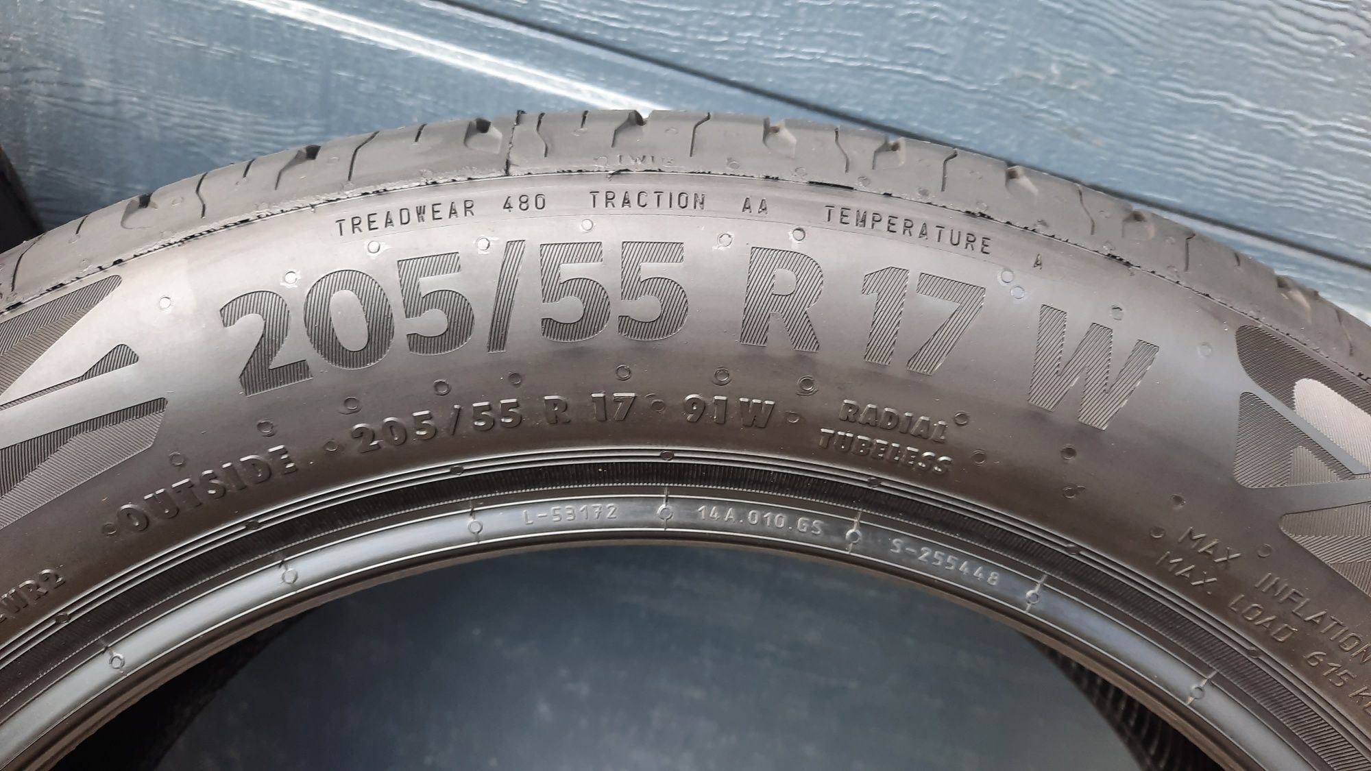 Continental 205/55 R17 EcoContact 6 NOWE 2022