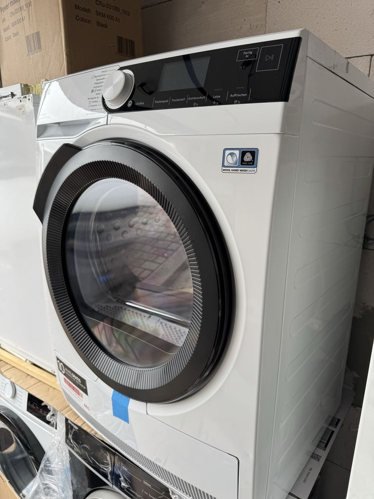 Сушильна машина AEG TR7T60580 SensiDry