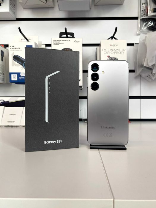 Samsung Galaxy S25 – 256 GB – Szary (Titanium Gray)