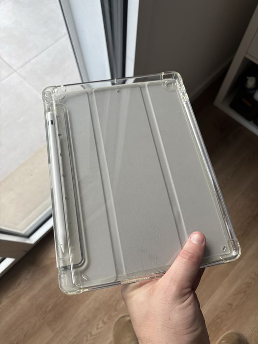 iPad 7th 32GB + Apple Pencil 1st Gen