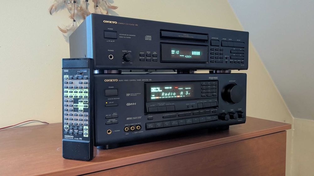 "wysoki" zestaw Hi-Fi Onkyo amplituner TX-SV727R, CD DX-7051 z pilotem