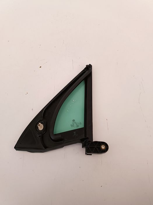 VW Tiguan II 16r 5NA szyba szybka karoseryjna drzwi prawy przód trójką