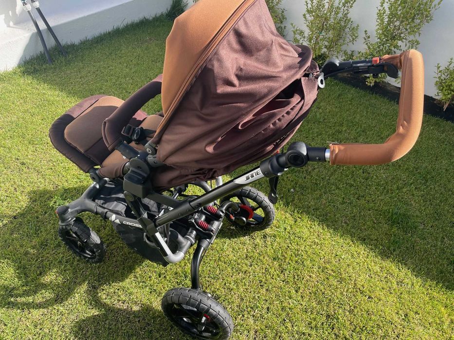 Carrinho Jané Crosswalk-robusto, confortável e apto a qualquer terreno