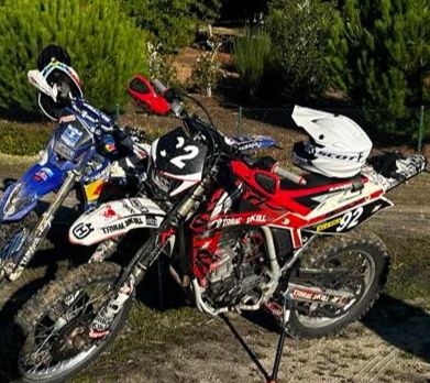 Wr400f matrículada e husqvarna te 250 matriculada