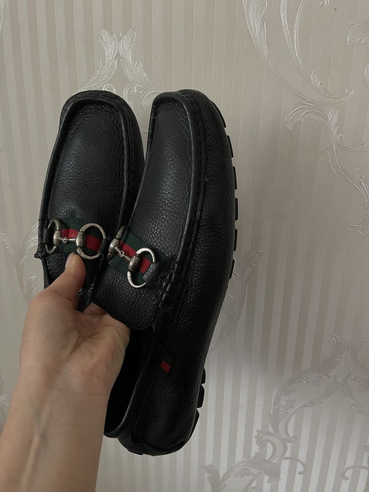 Gucci мокасини лофери шкіра кожа 43