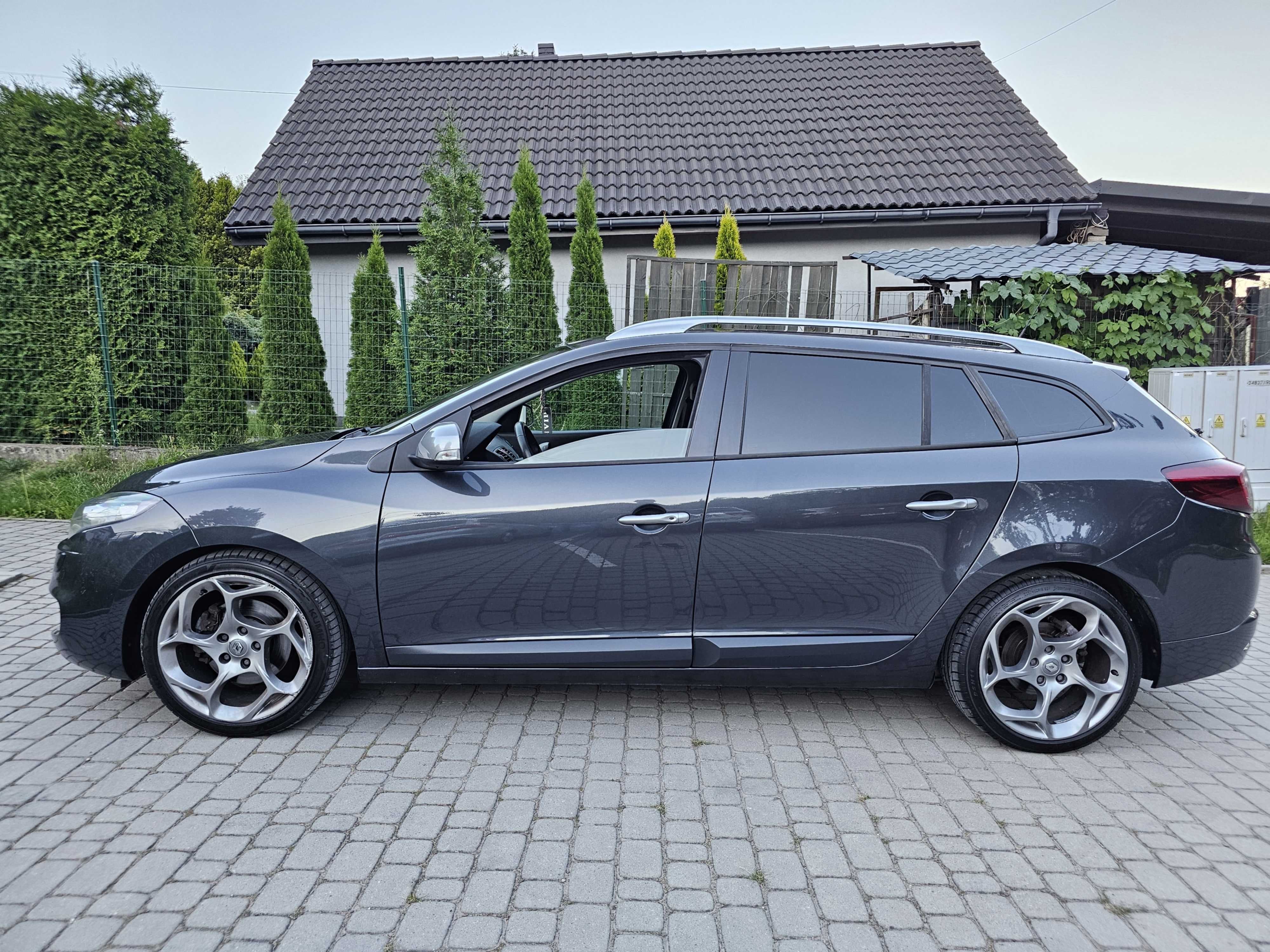 Renault Megane GT