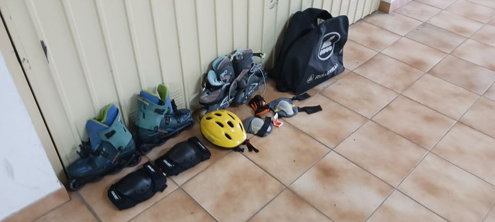 Par de patins usados