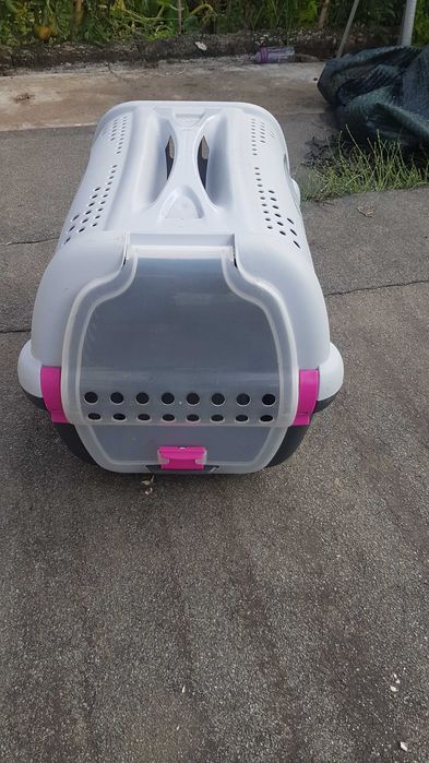 Vendo artigos para animais.