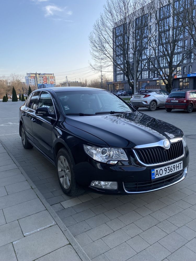 Skoda  Superb  2