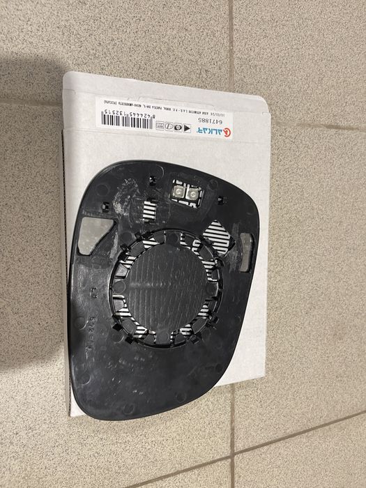 Вкладиш дзеркала лівий BMW X3/Х4 Європа