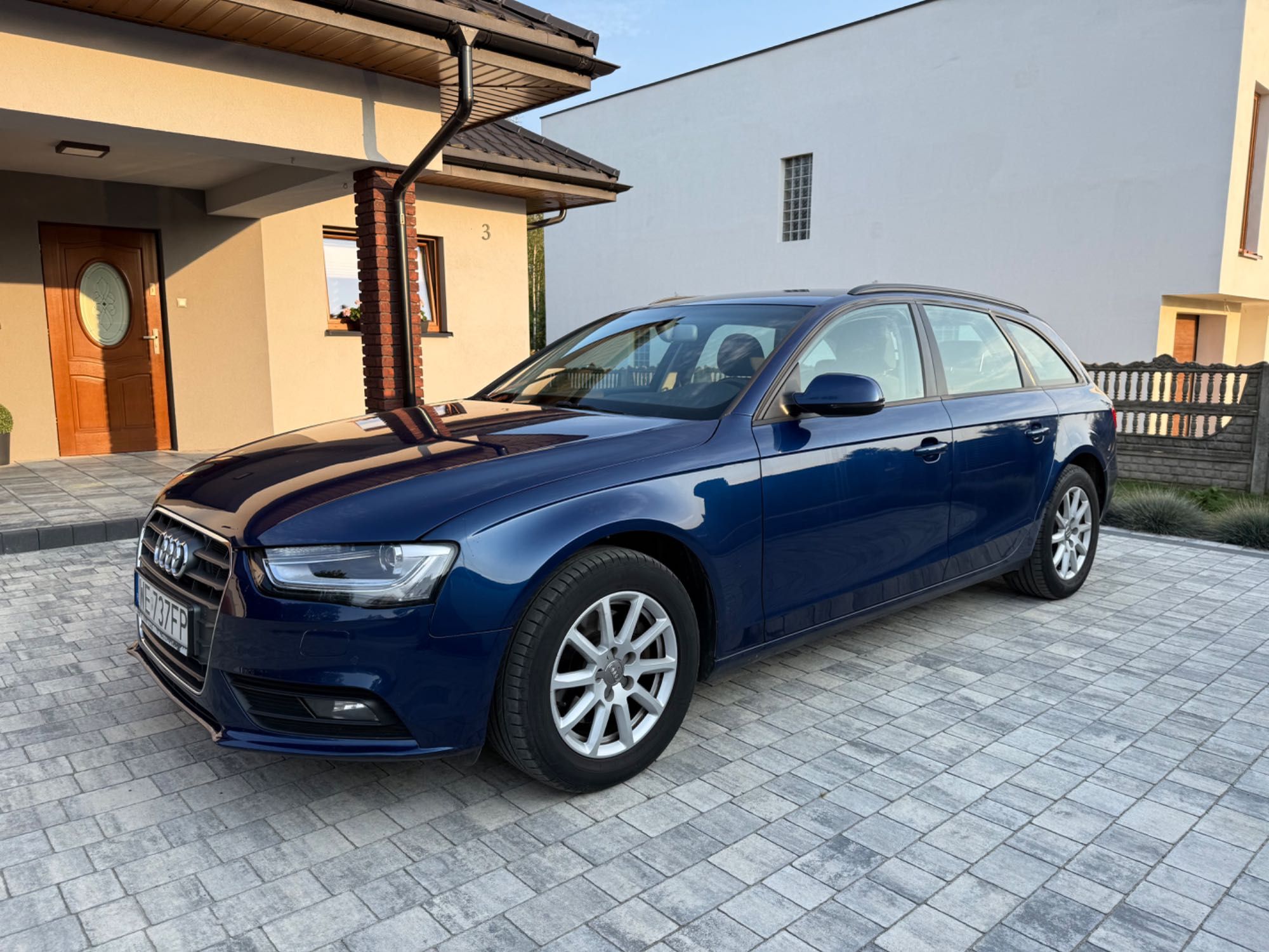Audi A4 B8 2.0 TDI 143 km Kombi Zadbana