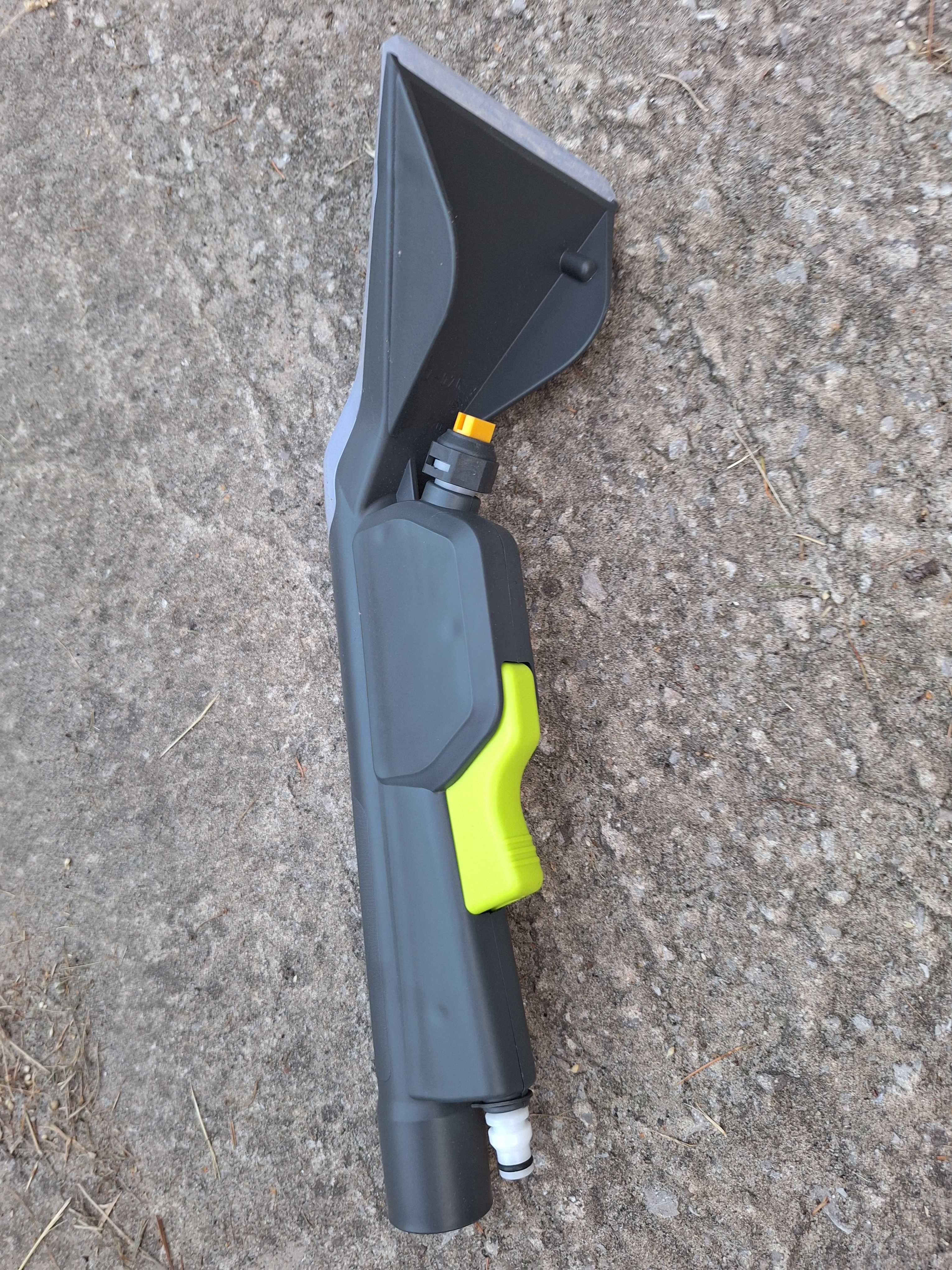 Pistolet zintegrowany ze ssawką karcher puzzi