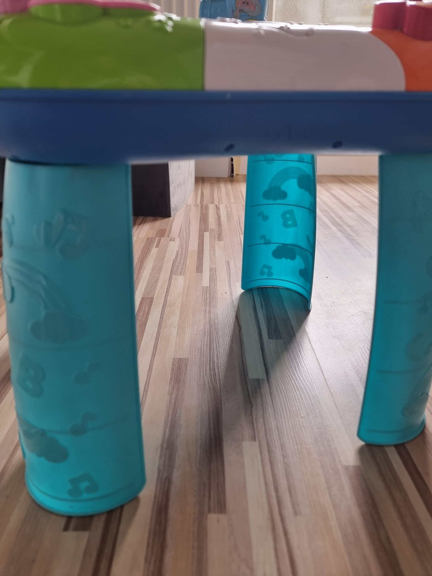 Stoliczek edukacyjny Smily Play