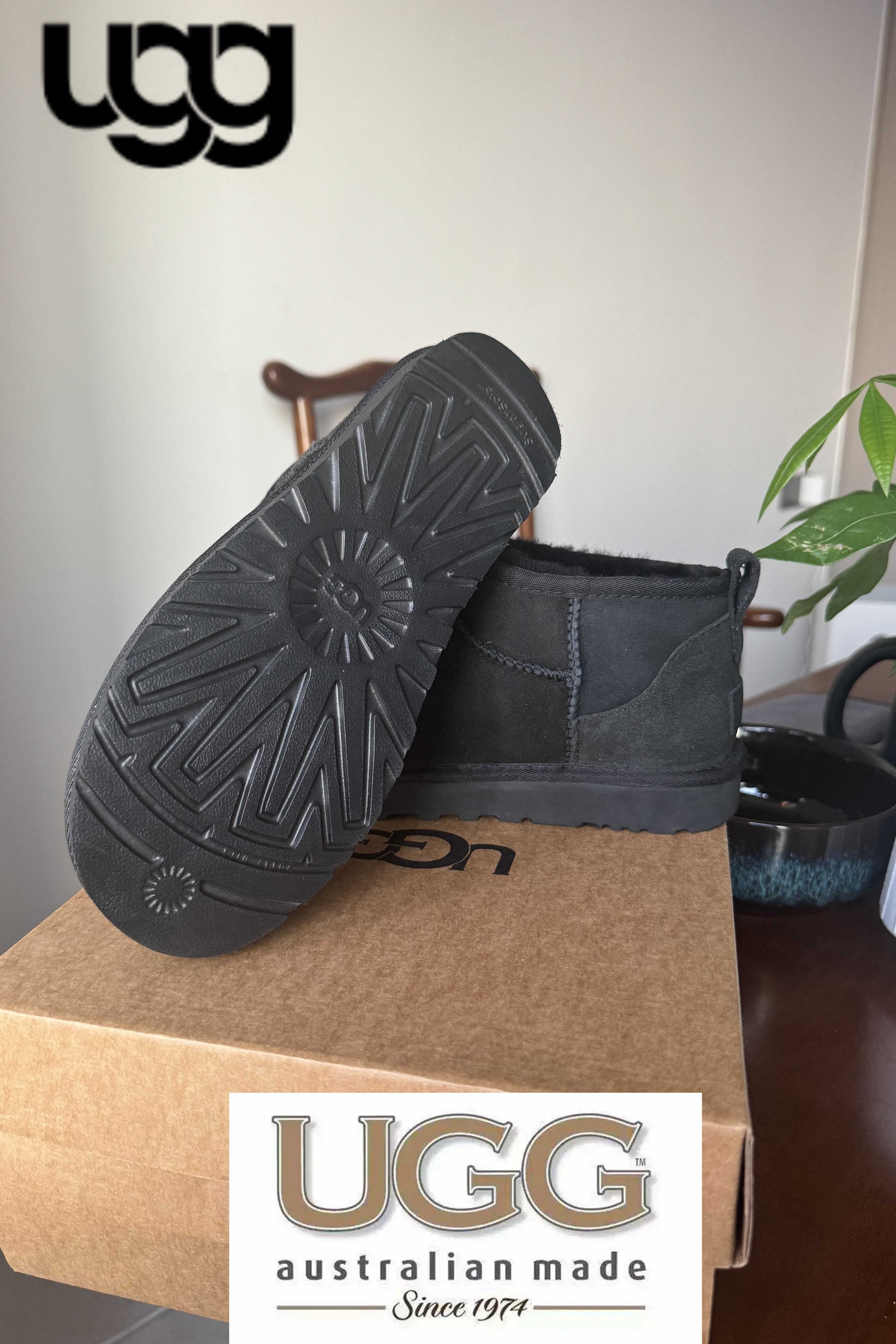 UGG Classic Ultra Mini Boot Czarny EU37
