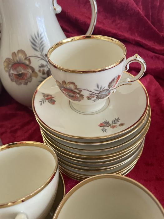 Porcelanowy serwis do kawy/herbaty